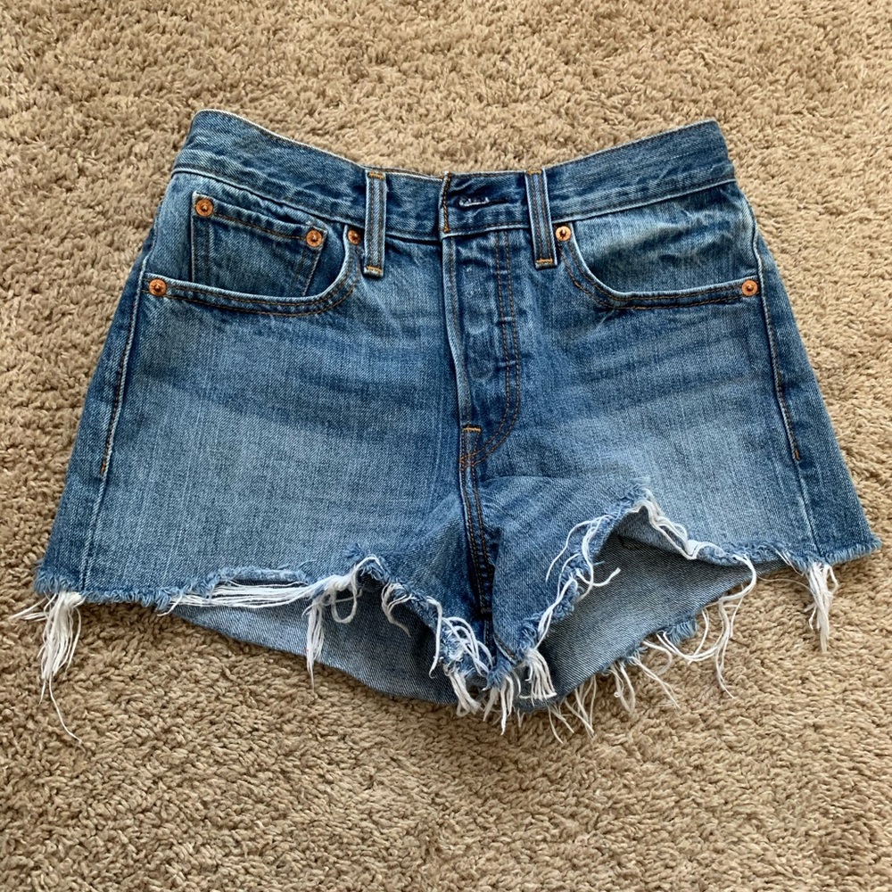 Levis’s High Waisted Jean Shorts